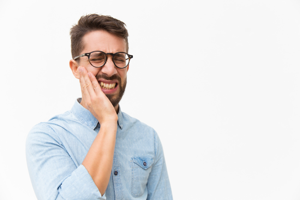 Can Wisdom Tooth Pain Spread to Your Ear, Jaw or Head